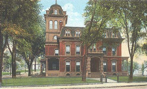 Postcard of fancy old mansion in New England 